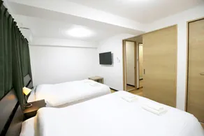 Uhome Sendagi Apartment - Image 3