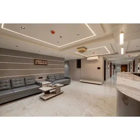 Hotel Shrimad Villa Gandhinagar - Image 2