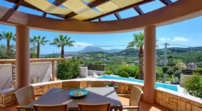 Merveilleuse villa entièrement équipée avec terrasse, barbecue et jardin | Vue panoramique - Image 2