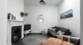 Berwick Cottage and Studio - Image 2