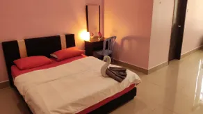 Shaftsbury Residence Cyberjaya Wifi, Netflix, Free Parking - Image 4
