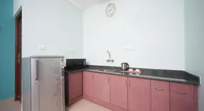 Max Classic Serviced Apartment - Image 2