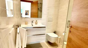 B&B Bee - Image 2