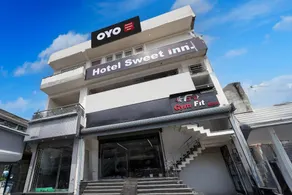 Hotel O Sweet Inn - Image 2