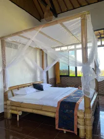 Tutwin Guesthouse - Image 5