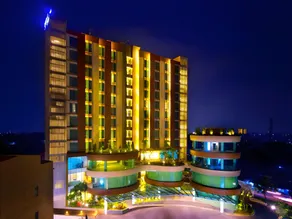 Grand Soll Marina Hotel - Image 4