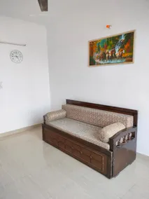 One room in Nayagaon Chandigarh Near Pgi - Image 4