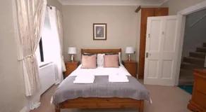 Lizzys Little Kitchen Town Accommodation - Image 4