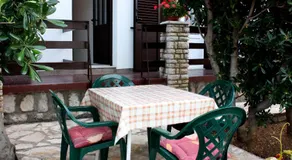 Appartement de vacances avec jardin et barbecue | Vue jardin | Avec animaux bienvenus - Image 4