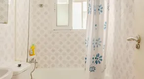 Habitacion privada y tranquila - Image 1