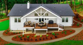 The Farmhouse at Quandary Vineyards - Image 4