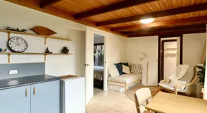 Private Access Retreat 1 Queen Bedroom w Stunning Pool and Ocean Views - Image 5