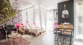 Romantisme et glamour 2 avec spa , clim et jardin - Image 2