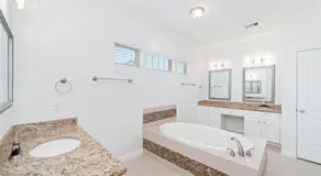 Evergreen peaceful home - Image 2
