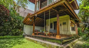 Sari Bamboo Bungalows - Image 5