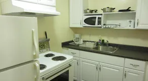 Village Inn & Suites - Sudbury - Image 3