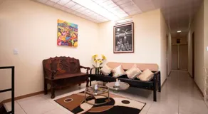 Flor de Katty Hostel Airport - Image 2