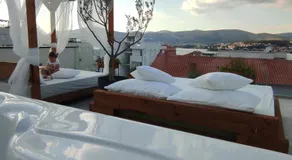 Rooftop Spa - Image 5