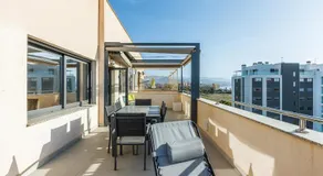 A&N Luxury Penthouse with Panoramic Terrace & Pool - Image 5