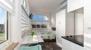 House Santro - Image 3