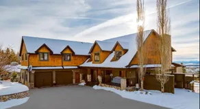 Rocky View Bed & Breakfast - Image 4