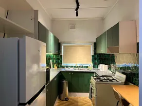 Modern Vintage King & Single Rooms - Image 4