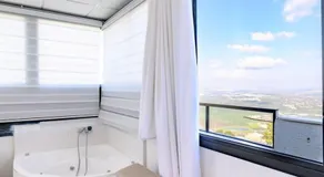 האלפים של הכרמל ומצפה העמקים- וילה ומלונית מול נוף הצפון - Image 2