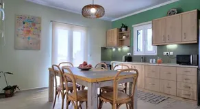 Villa Melias, luxurious villa with superb view of the islands, 400 m from the sea - Image 4