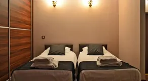 Domus Aparthotel - Image 2