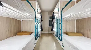 Lemon Hostel Altea habitaciones privadas y compartidas - Image 5
