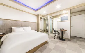 Suwon Guun-dong Hotel New York - Image 1