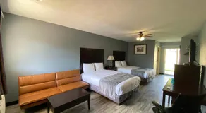 Aya's Blossoms Inn - Image 2
