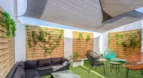 Casa Barcelo Camp Nou Barcelona - Image 2