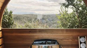 Nunyara - Sauna, Hot & Cold Outdoor Bath, Artisanal Coffee - Image 5