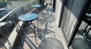 L&A Luxury Apartments - Image 3
