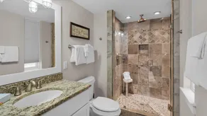Modern Gulf Place Unit With Gulf Views & Amazing Amenities - Image 5