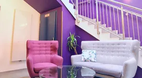 Das Schreder Hotel - Munich Free Parking - Image 3