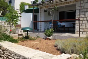 Apartment Nev A1 Veliki Blato, Island Korcula - Image 4