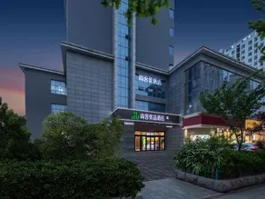 Shankee Tea Style Hotel (Linyi Yinan Xinhua Bookstore) - Image 4