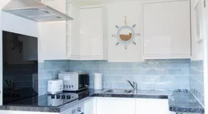 Linden House - Image 2
