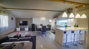Gemütliche Wohnung mit Pool, Terrasse und Grill | Gartenblick | Haustierfreundlich - Image 2