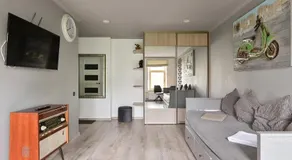 Loft design studio apartment & FREE parking - Image 2