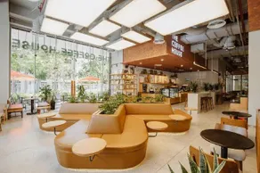 Goldcoast Apartment - Image 4