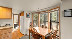 Willamette Pass Inn & Chalets - Image 4