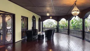 Golden Goose Villas - Image 4