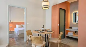 Santorini Family Apartments - Image 3