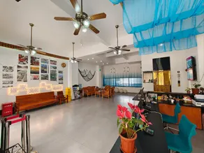 Danjia Cloud Lodge Resort Hotel (Nanwan Monkey Island Branch) - Image 5