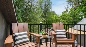Chic Luxury Retreat in Old Town, Walk Everywhere! - Image 4