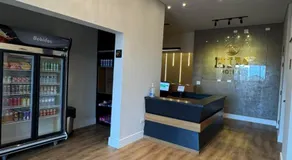 Him Hotel - Image 3