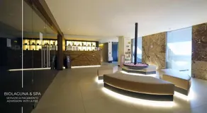 Alexander Charme Hotel - Image 3